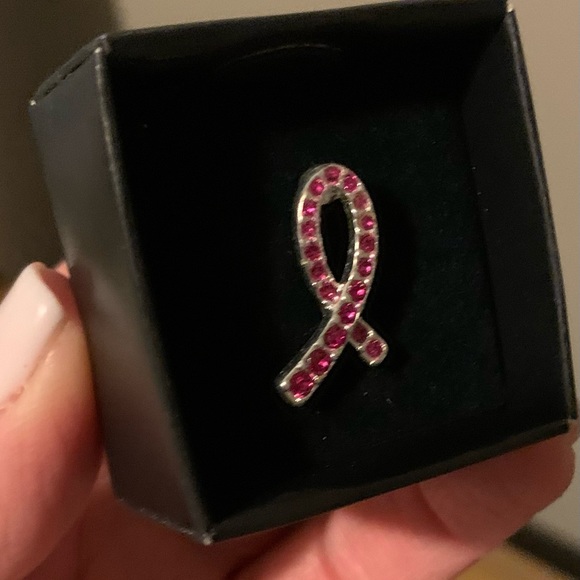 Breast Cancer Crusade Pin, NIB - Picture 2 of 6